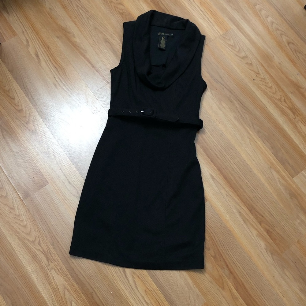 Casual black fitted dress